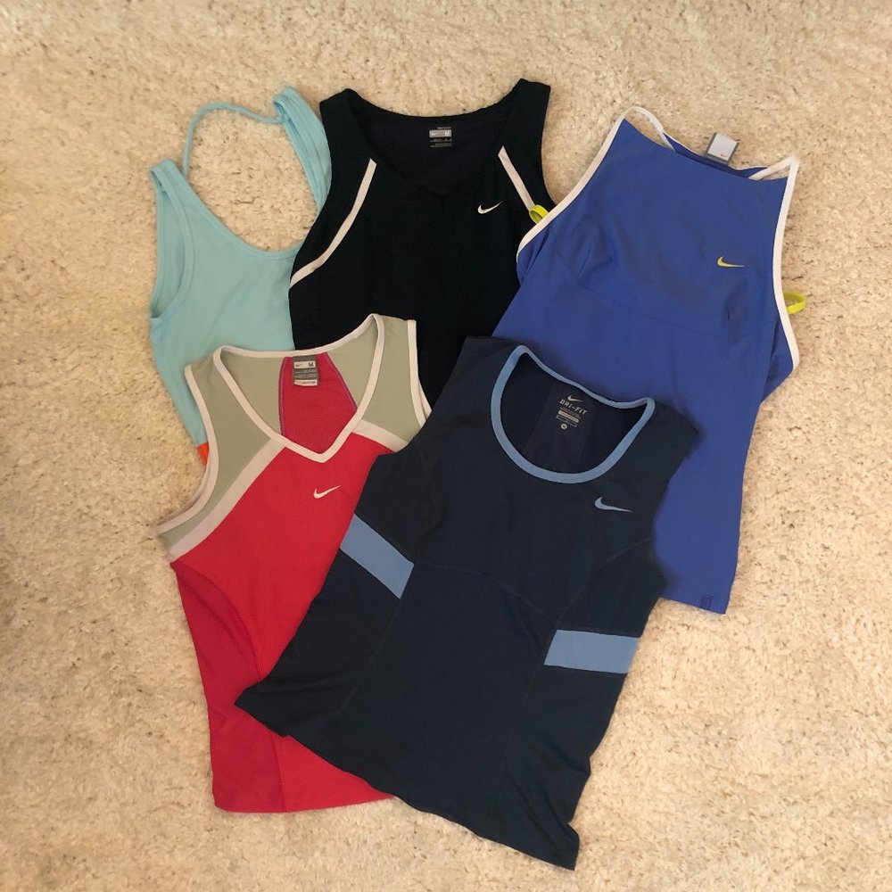 COPY - 5 Nike Tank Tops Medium